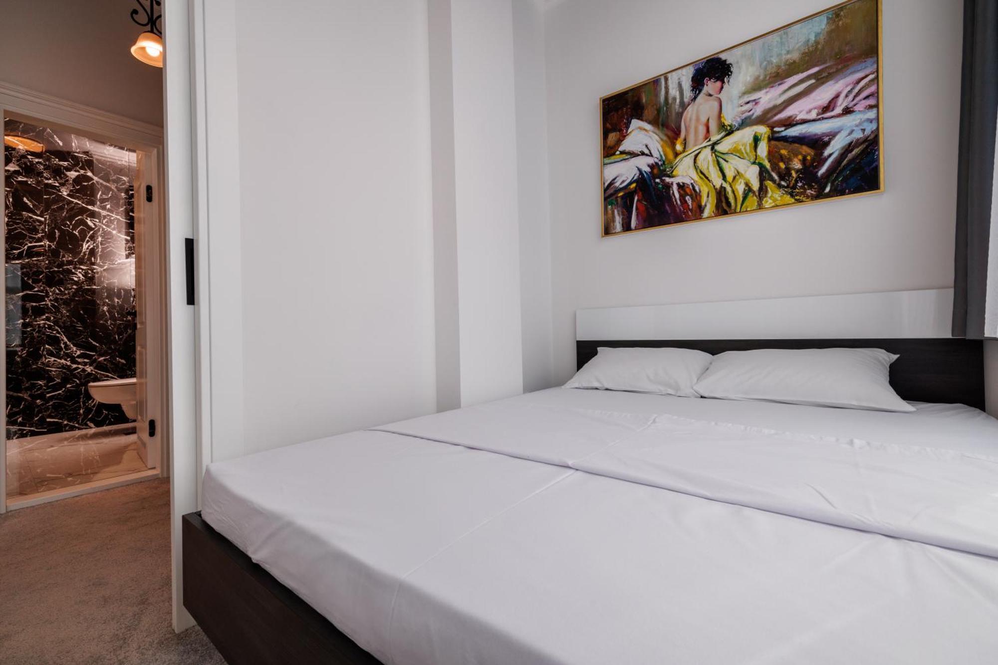 White Unique Apart Niksic Exterior foto